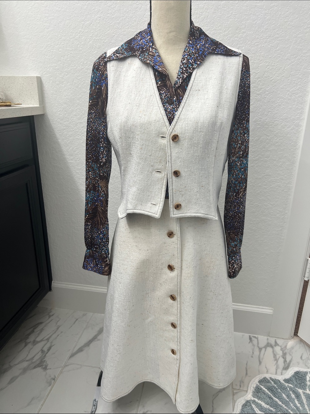 1970s Vintage 2-Piece Button Front Dress with Detachable Vest